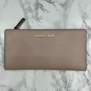 Micheal Kors Wallet
